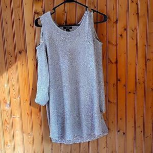 ALFANI COLD SHOULDER TOP